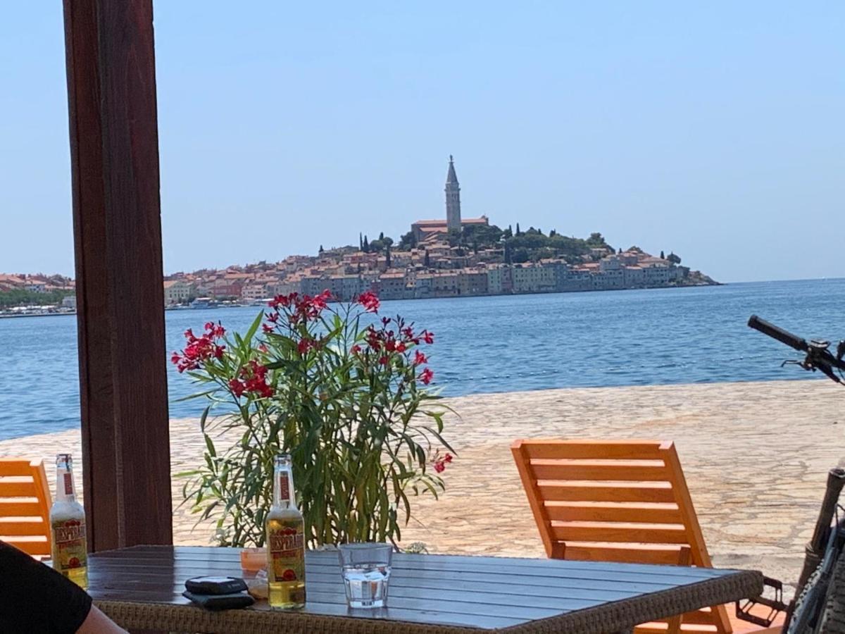 Mobile Home Joy Porton Biondi Rovinj Exteriör bild